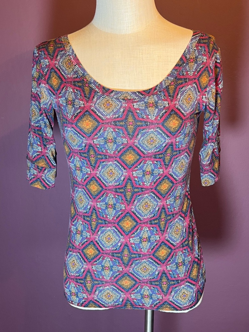 💖Salaam Scoop Neck Short Sleeve Print Top - Pink Multi